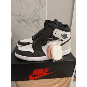 Air Jordan 1‎ Retro High OG Bleached Coral Black White Sneakers Size 14